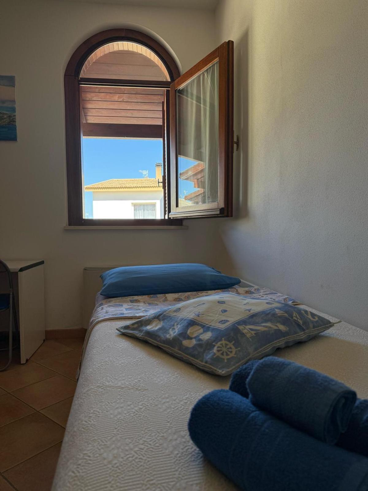 L'Ancora Blu Apartment Porto Torres Exterior photo